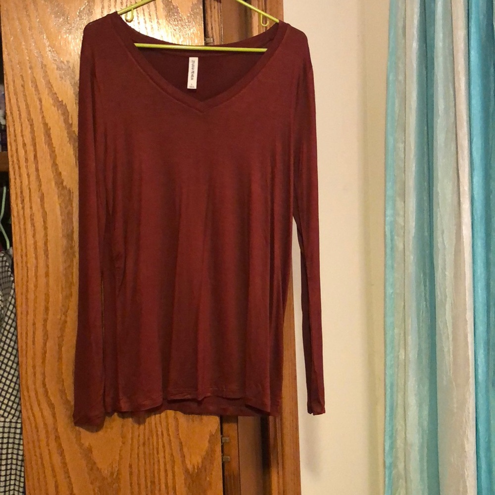 Iong sleeve